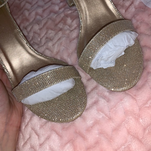 💢sold💢 - Picture 4 of 7